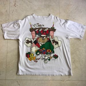 Vintage Looney Tunes Christmas Tee